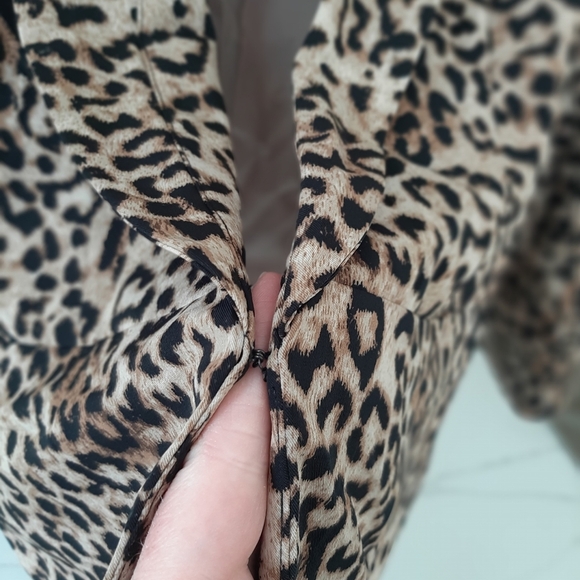 Daniel Rainn Leopard Blazer large - Picture 3 of 6